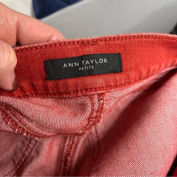 Ann Taylor Women’s 8 Petite Skinny Jeans Red Raw Hem High Waist Casual Valentine - Picture 10 of 10